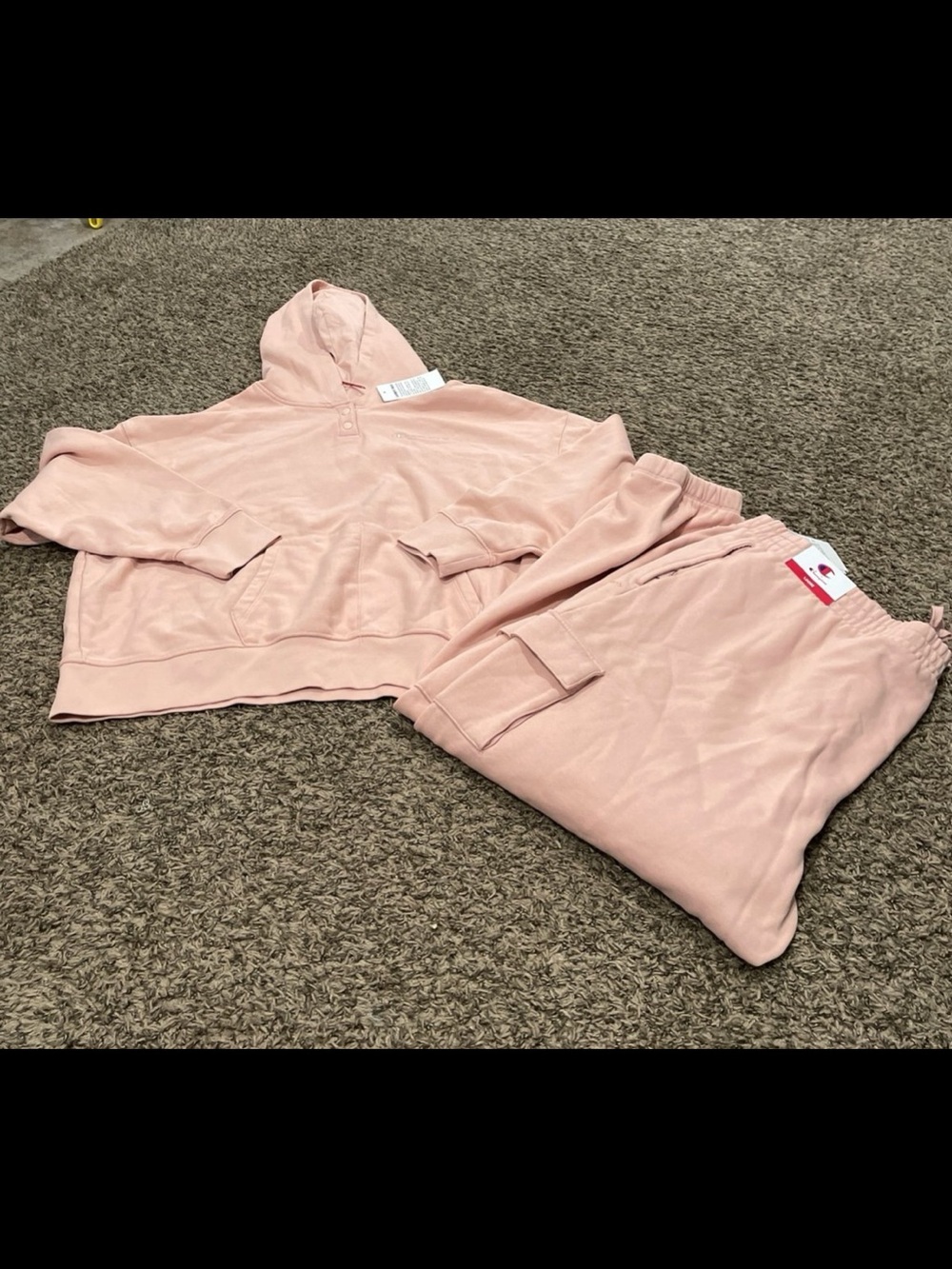 Champion NWT matching cargo sweatpants, and hoodie size 2XL